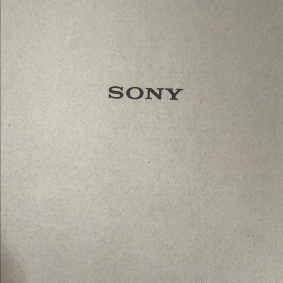 Sony Blue Wireless Noise Canceling Headphones - Picture 4 of 4